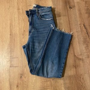 Abercrombie - curve love straight jean